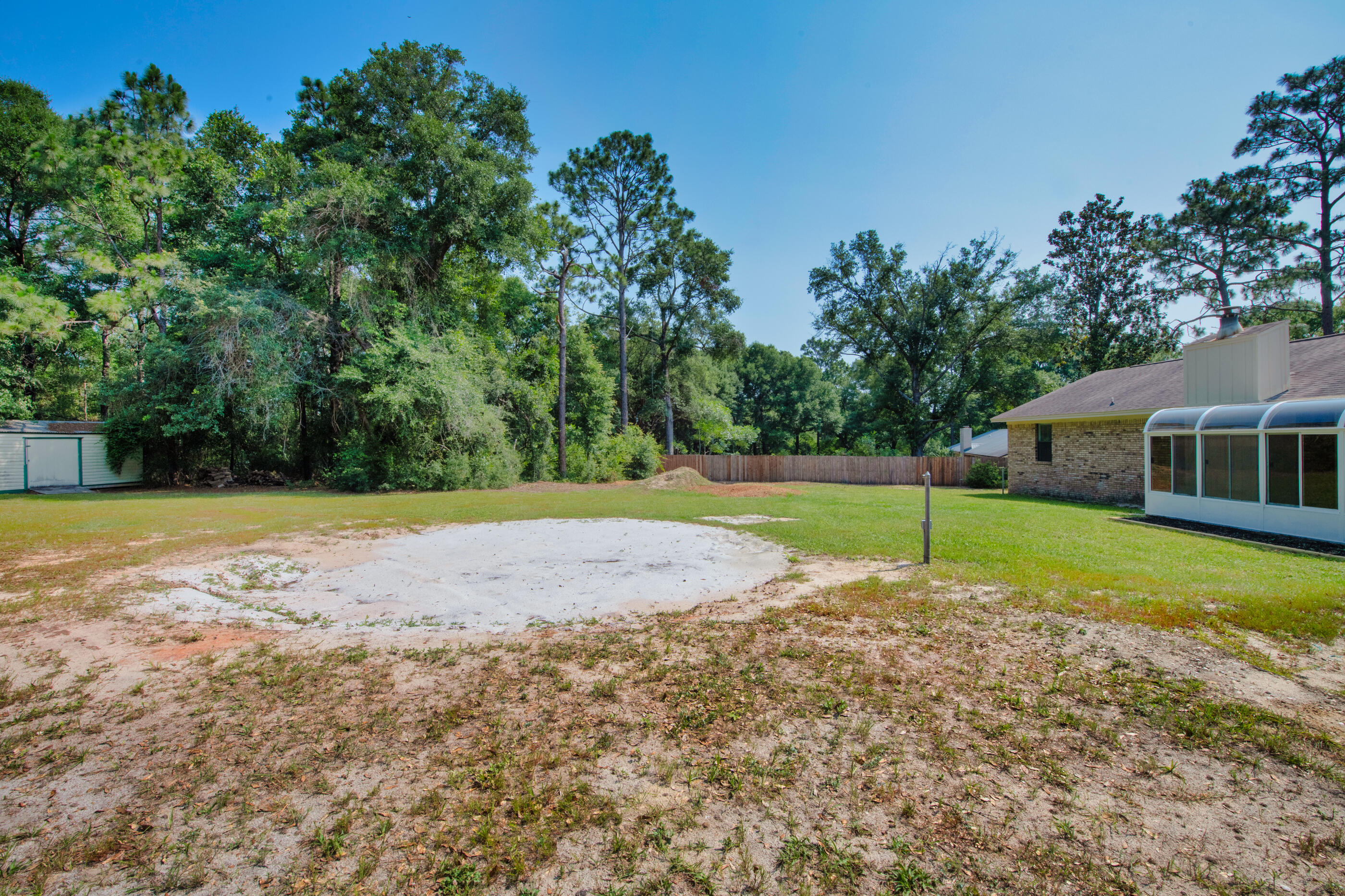 105 Shell Drive Crestview, FL 32536 - Photo 30 of 32 Backyard