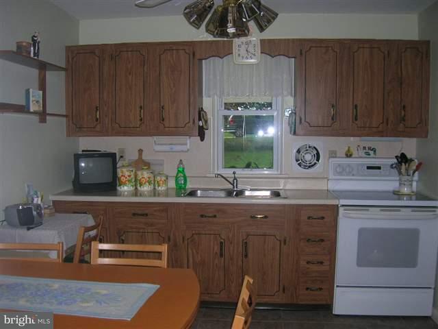 1408 Simpson Ferry Road New Cumberland, PA 17070 - Photo 4 of 9 Gallery Image 4