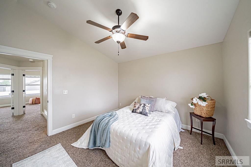 3750 East Ridgeland Drive Idaho Falls, ID 83401 - Photo 20 of 46