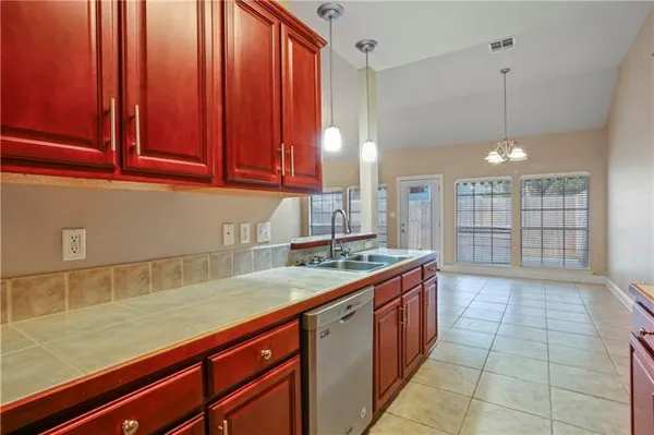 $1,750 | 270 Libra Street, Unit B, Mandeville, LA 70471
