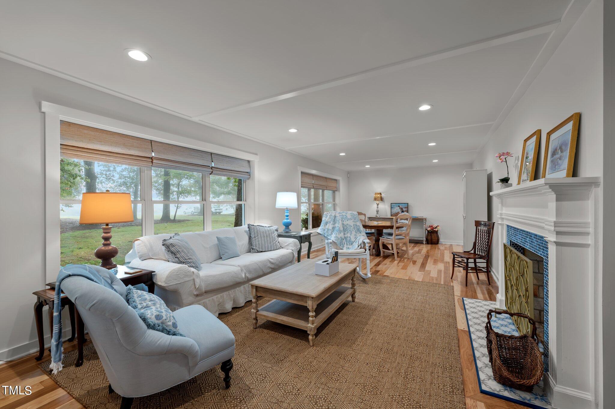 24-web-or-mls-_1075647