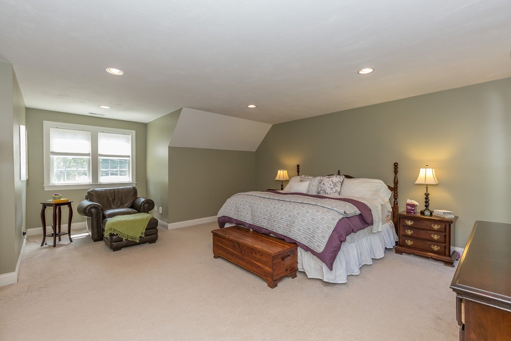 45 Cold Spring Road Westford, MA 01886 - Photo 12 of 22 Gallery Image 12