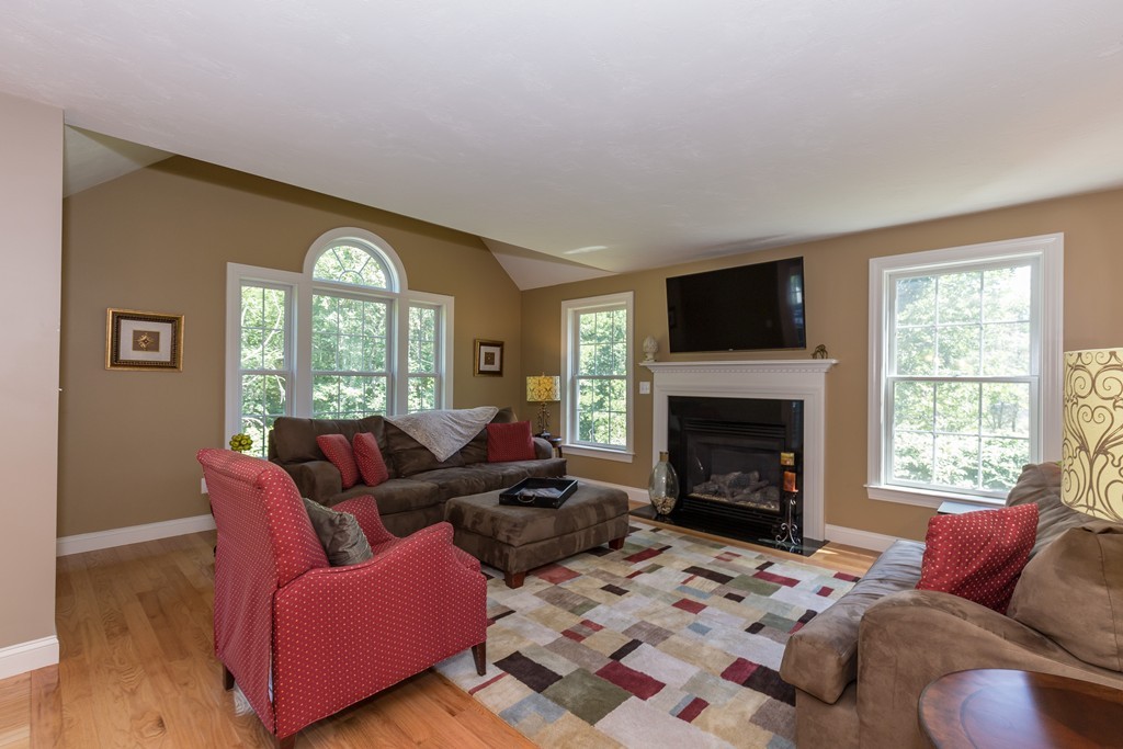 45 Cold Spring Road Westford, MA 01886 - Photo 10 of 22 Gallery Image 10