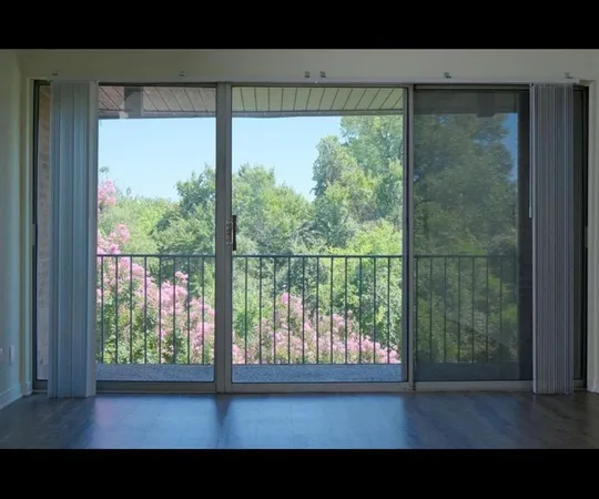 $1,300 | 504 E Avenue, Unit D, Grand Prairie, TX 75050