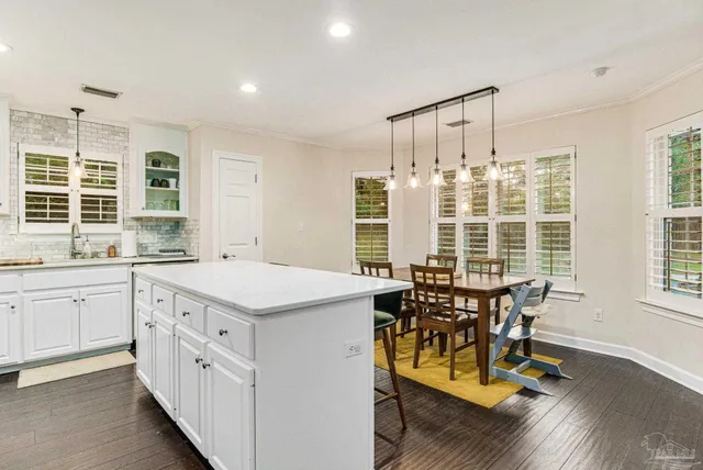 $640,000 | 4395 North 12th Avenue, Pensacola, FL 32503