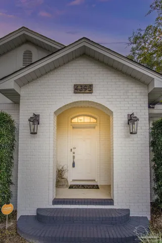 $640,000 | 4395 North 12th Avenue, Pensacola, FL 32503