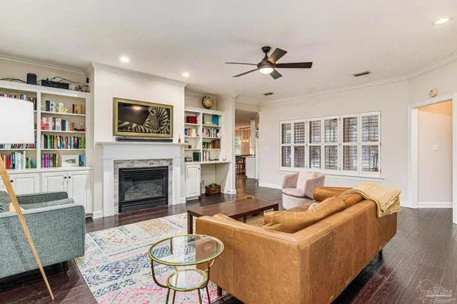 $640,000 | 4395 North 12th Avenue, Pensacola, FL 32503