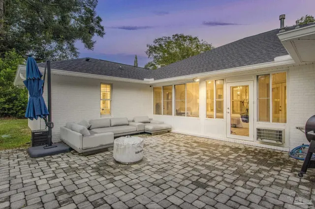 $640,000 | 4395 North 12th Avenue, Pensacola, FL 32503