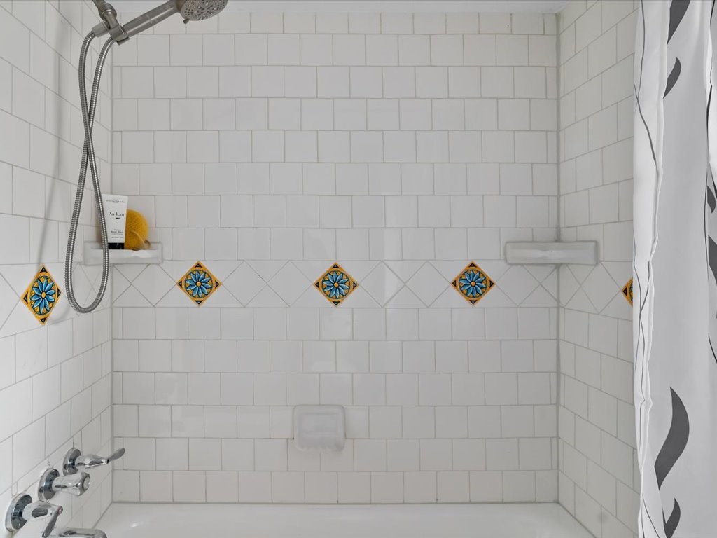 89 Irving Road Warwick, RI 02888 - Photo 20 of 25