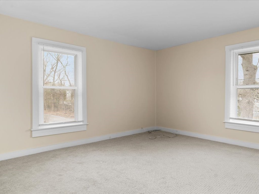 89 Irving Road Warwick, RI 02888 - Photo 21 of 25