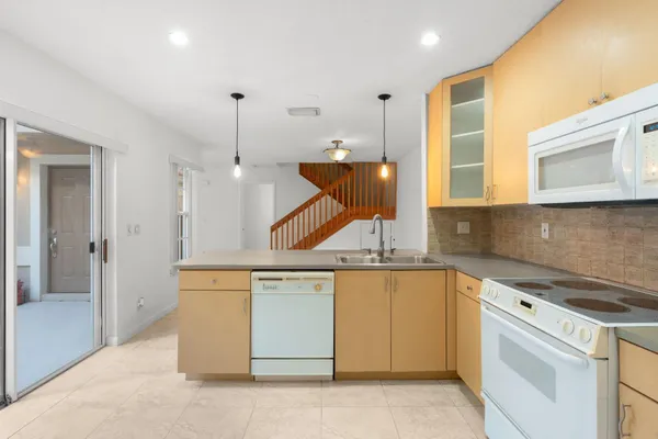 $479,000 | 11066 Longboat Drive, Cooper City, FL 33026