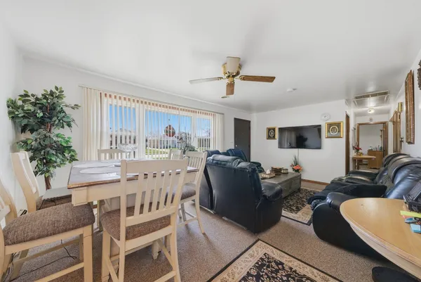 $359,000 | 7824 74th Street, Bridgeview, IL 60455