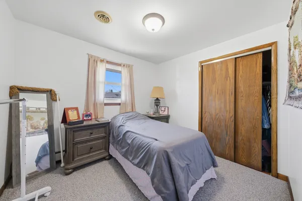 $359,000 | 7824 74th Street, Bridgeview, IL 60455