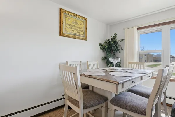 $359,000 | 7824 74th Street, Bridgeview, IL 60455