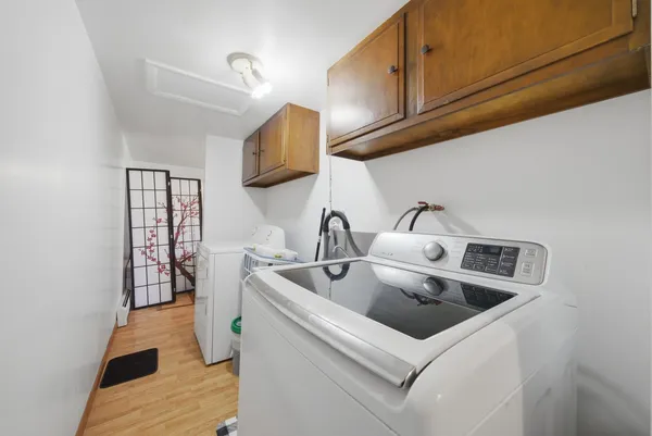 $359,000 | 7824 74th Street, Bridgeview, IL 60455