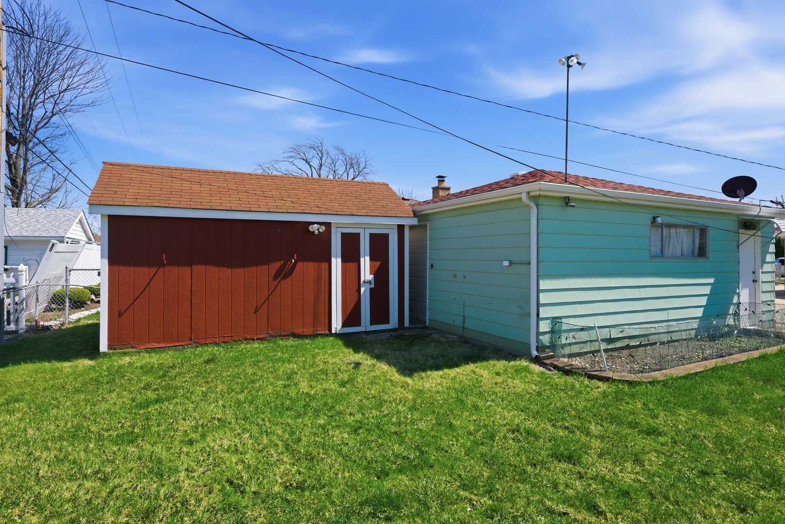 7824 74th Street Bridgeview, IL 60455 - Photo 7 of 30