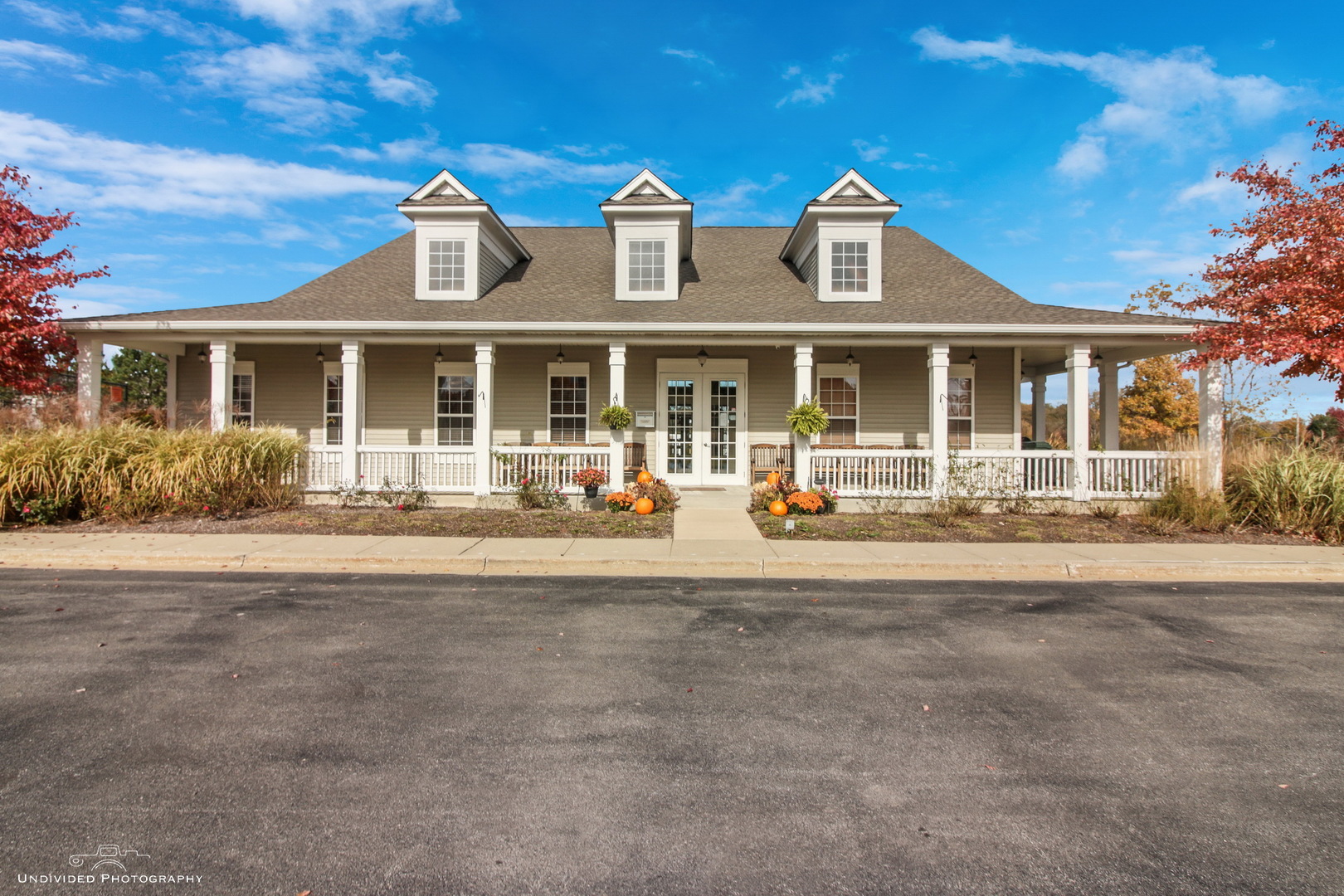 2929 Falling Waters Drive, Unit 2929 Lindenhurst, IL 60046 - Photo 14 of 17