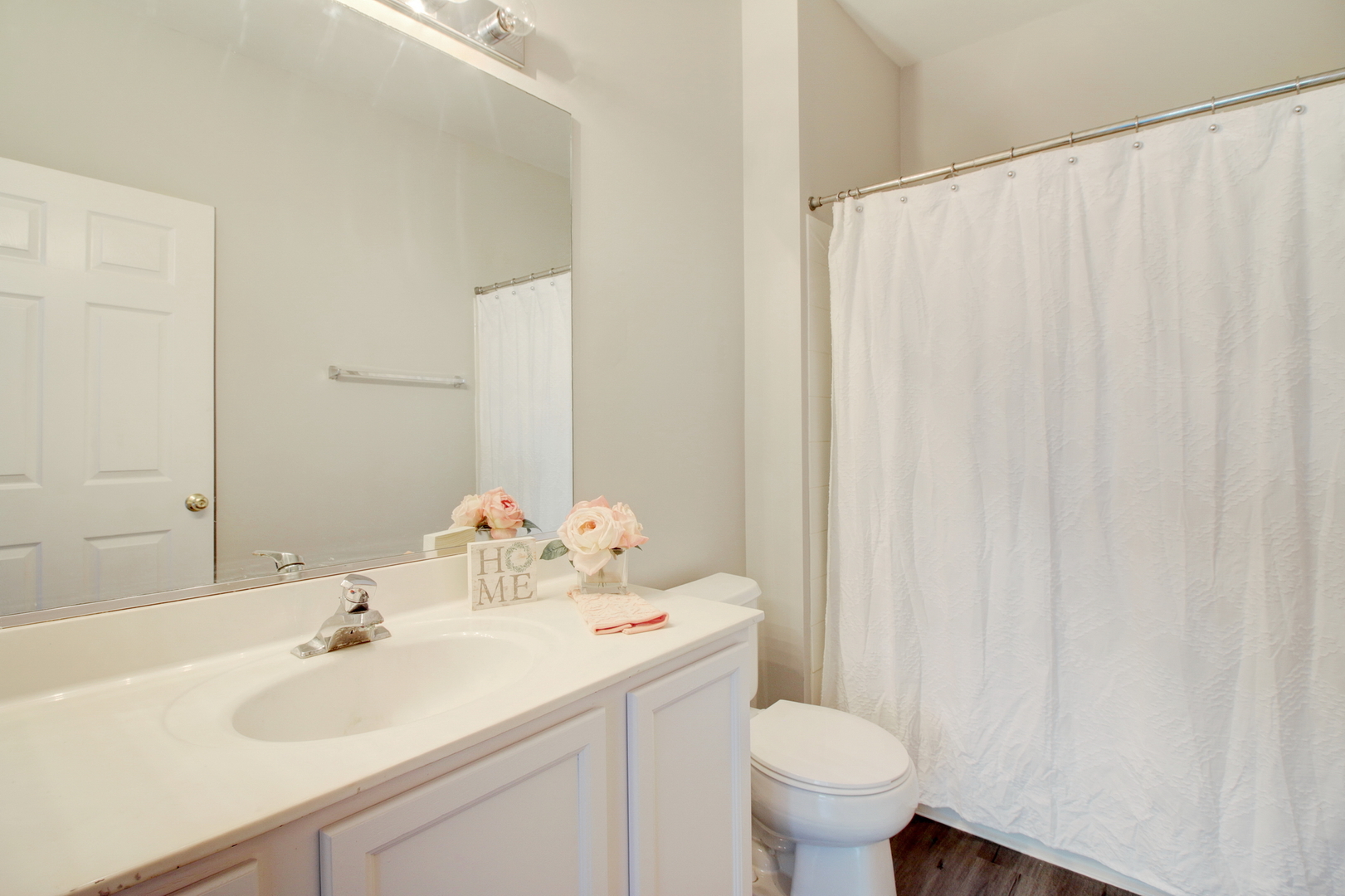 2929 Falling Waters Drive, Unit 2929 Lindenhurst, IL 60046 - Photo 10 of 17