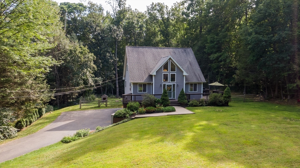 64 Leno Road Holland, MA 01521 - Photo 4 of 32 Gallery Image 4