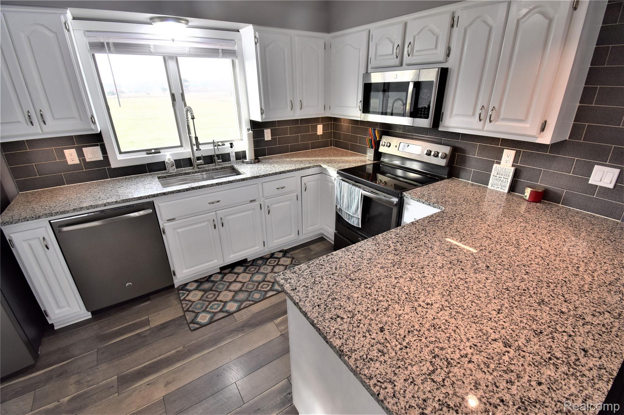 75125 Omo Road Armada, MI 48005 - Photo 9 of 49 9.jpg