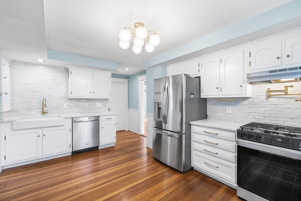 71 Kiely Road Dedham, MA 02026 - Photo 1 of 32 Gallery Image 1
