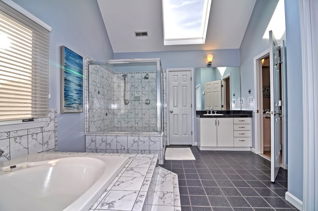 12 Whitridge Road Natick, MA 01760 - Photo 14 of 21 Gallery Image 14