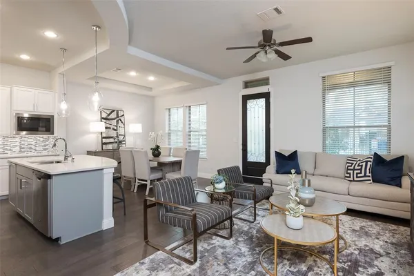 $3,400 | 1115 Manacor Lane, Dallas, TX 75212