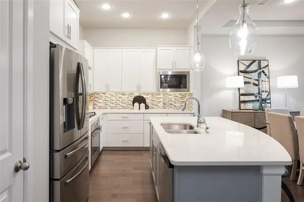 $3,400 | 1115 Manacor Lane, Dallas, TX 75212