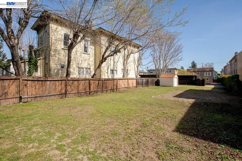 $1,095,000 | 1321 Pearl Street, Alameda, CA 94501