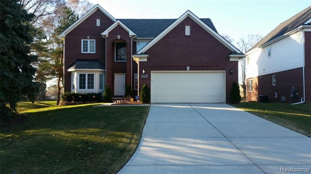 1976 South Shore Drive Rochester Hills, MI 48307 - Photo 2 of 31