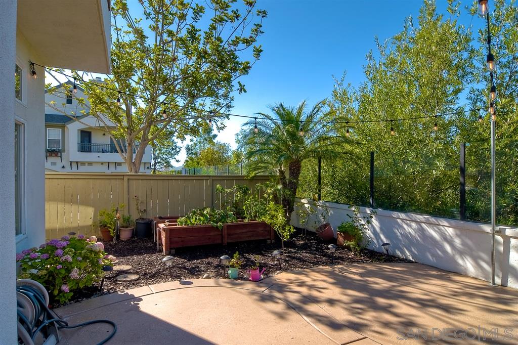 16981 Meadowlark Ridge Road, Unit 3 San Diego, CA 92127 - Photo 19 of 23
