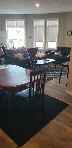 $1,790 | 95 Park Street, Unit 2, Attleboro, MA 02703