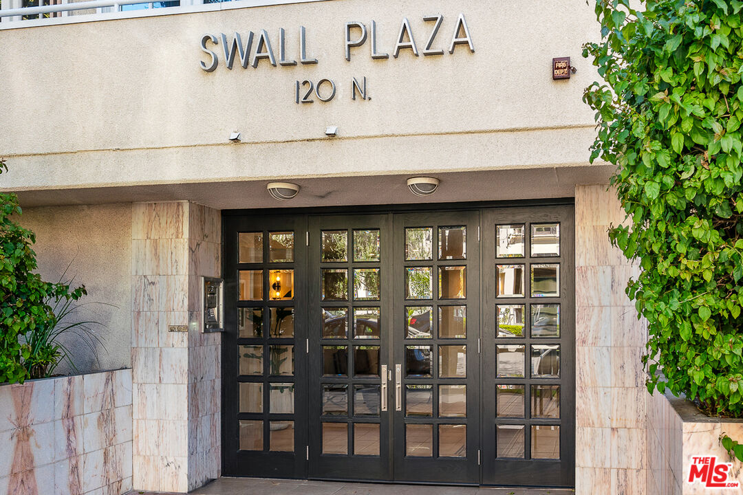 120 North Swall Dr Unit 103  