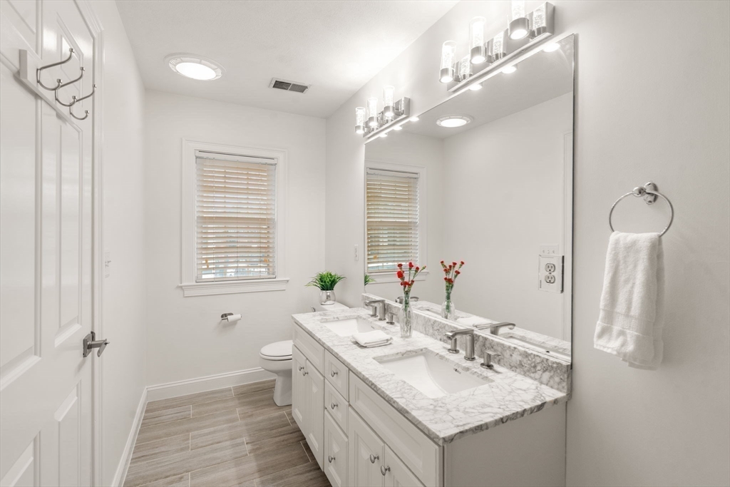 64 Webster Street, Unit 64 Newton, MA 02465 - Photo 21 of 35