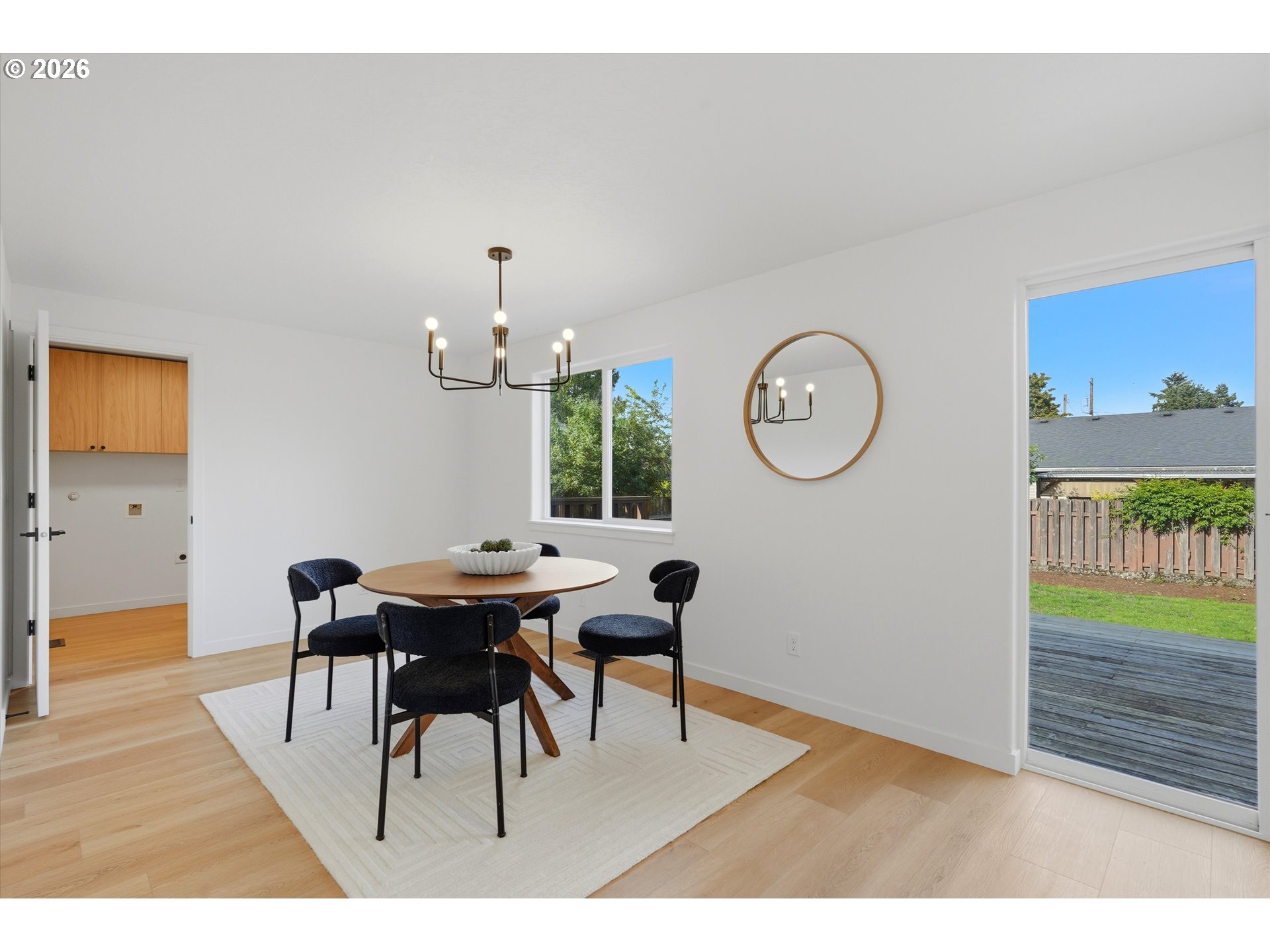 9827 North Ivanhoe Street Portland, OR 97203 - Photo 9 of 27