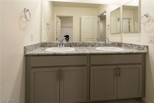 $2,600 | 4519 Merlot Hills Avenue, Las Vegas, NV 89141