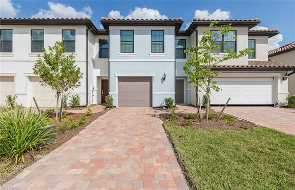 $279,990 | 1414 Weeping Willow Court, Cape Coral, FL 33909