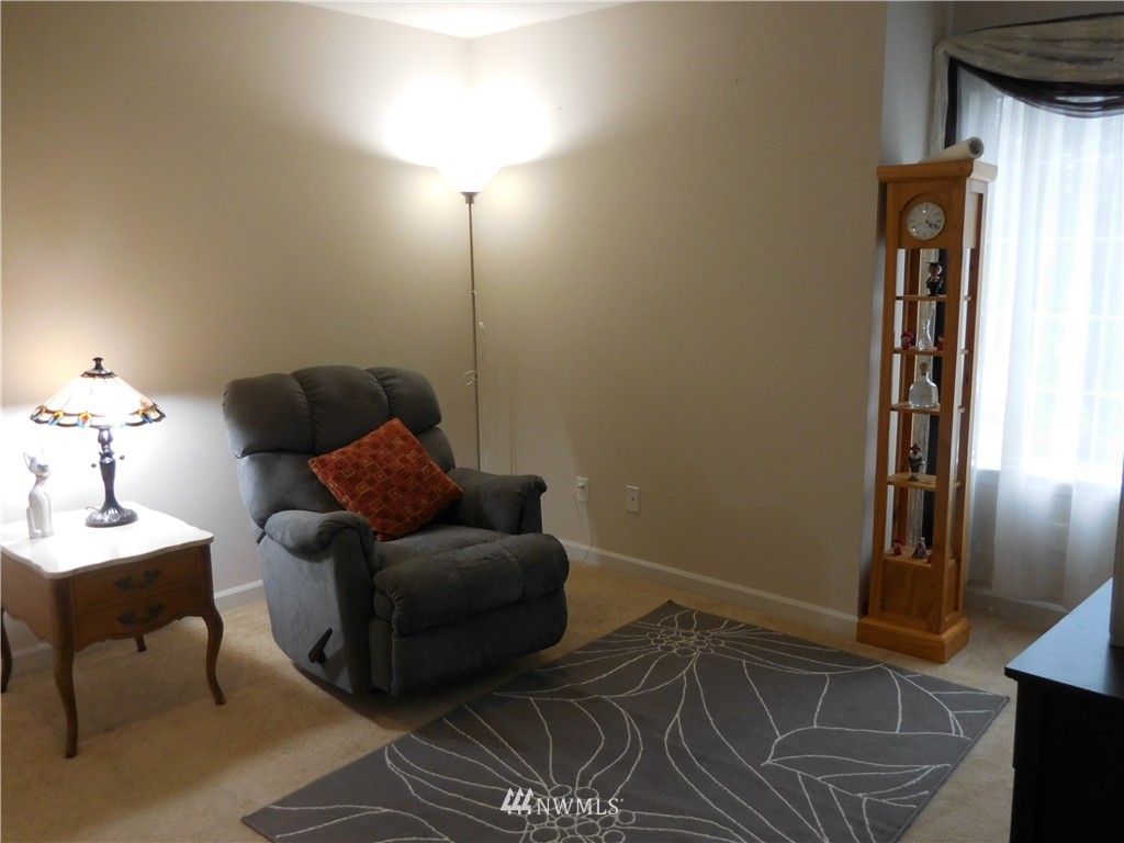 17109 111th Avenue Northeast Bothell, WA 98011 - Photo 17 of 23 Gallery Image 17