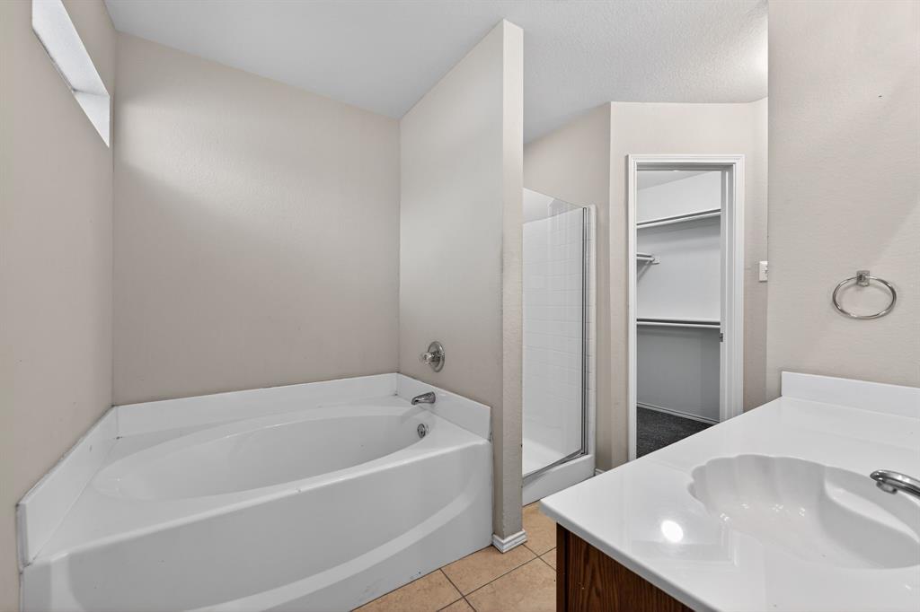 1715 Reynolds Street Lancaster, TX 75134 - Photo 23 of 30