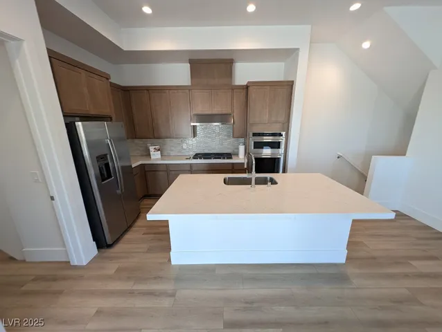 $2,700 | 675 Agate Bridge Street, Las Vegas, NV 89138