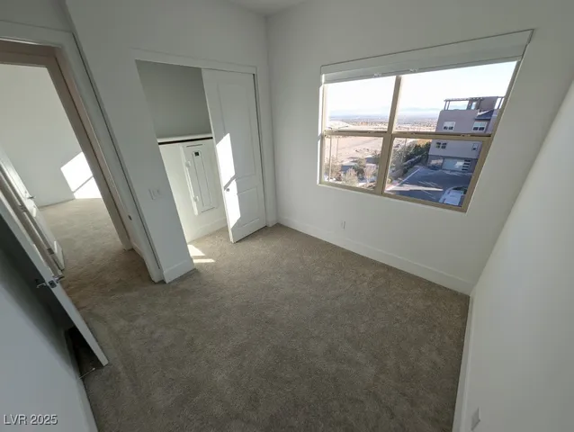 $2,700 | 675 Agate Bridge Street, Las Vegas, NV 89138