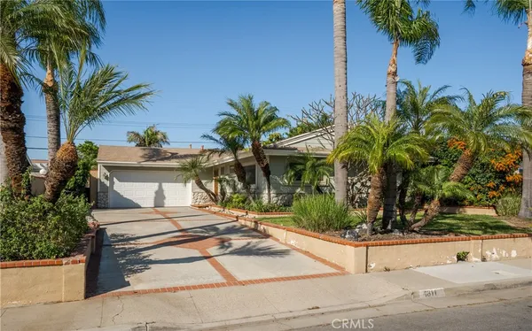 $900,000 | 4811 Myra Avenue, Cypress, CA 90630