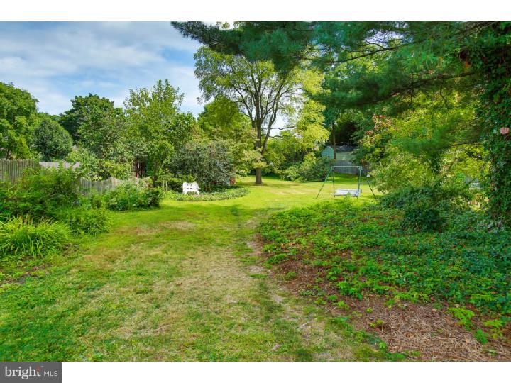 2791 Quakerbridge Road Hamilton, NJ 08619 - Photo 22 of 24 Exterior Back