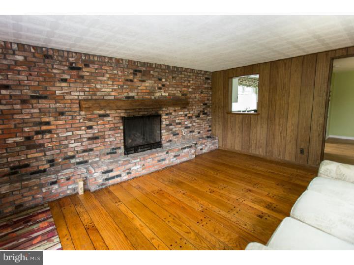 2791 Quakerbridge Road Hamilton, NJ 08619 - Photo 10 of 24 Fireplace