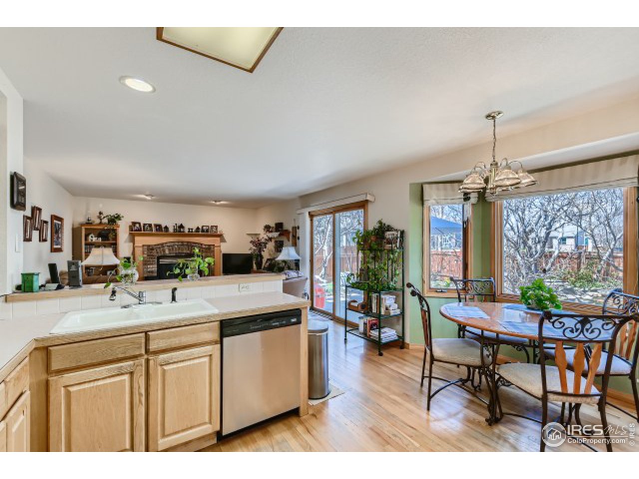 442 Flagler Road Fort Collins, CO 80525 - Photo 11 of 34 All appliances included in kitchen