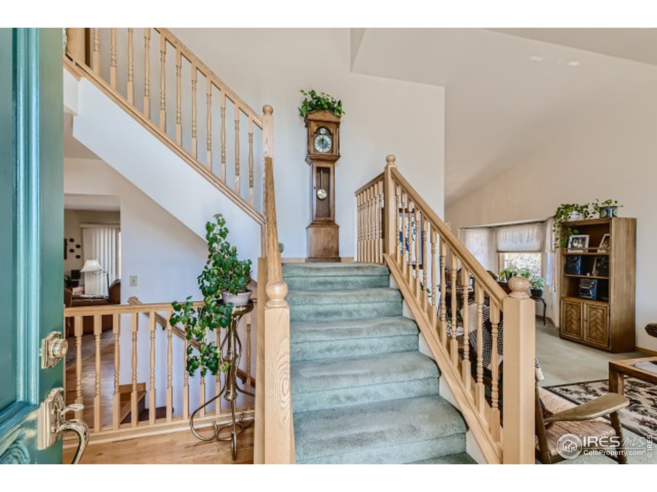 442 Flagler Road Fort Collins, CO 80525 - Photo 4 of 34 Entryway