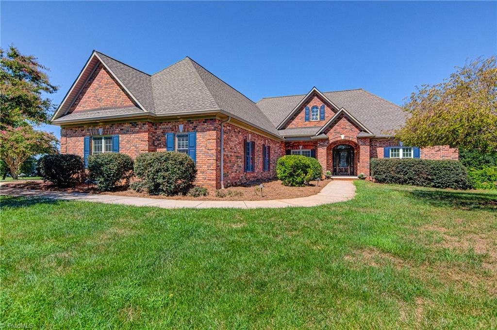 138 Beauchamp Road Advance, NC 27006 - Photo 2 of 50 Gallery Image 2