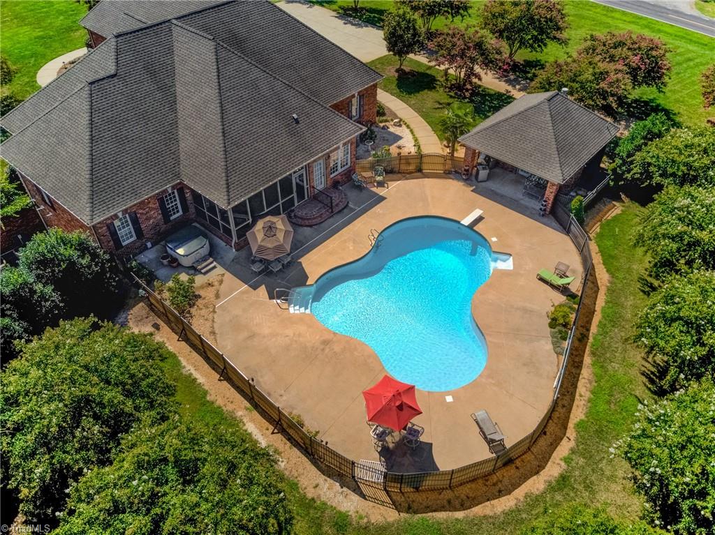138 Beauchamp Road Advance, NC 27006 - Photo 3 of 50 Gallery Image 3
