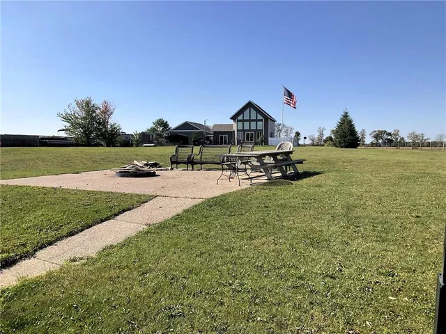 $449,900 | 33558 251st Avenue, Browerville, MN 56438