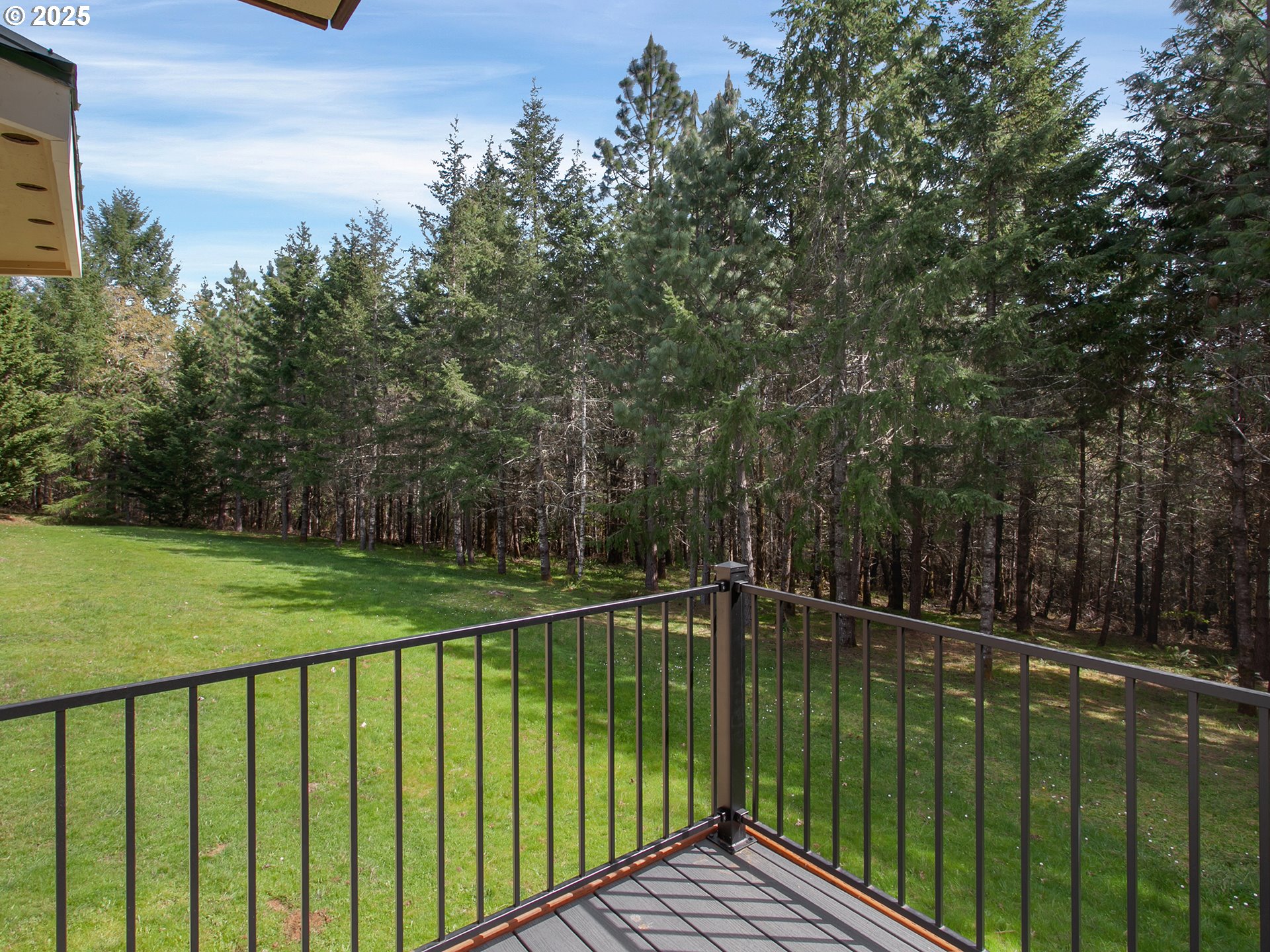 17234 Oakdale Road Dallas, OR 97338 - Photo 11 of 45 a view of a roof deck